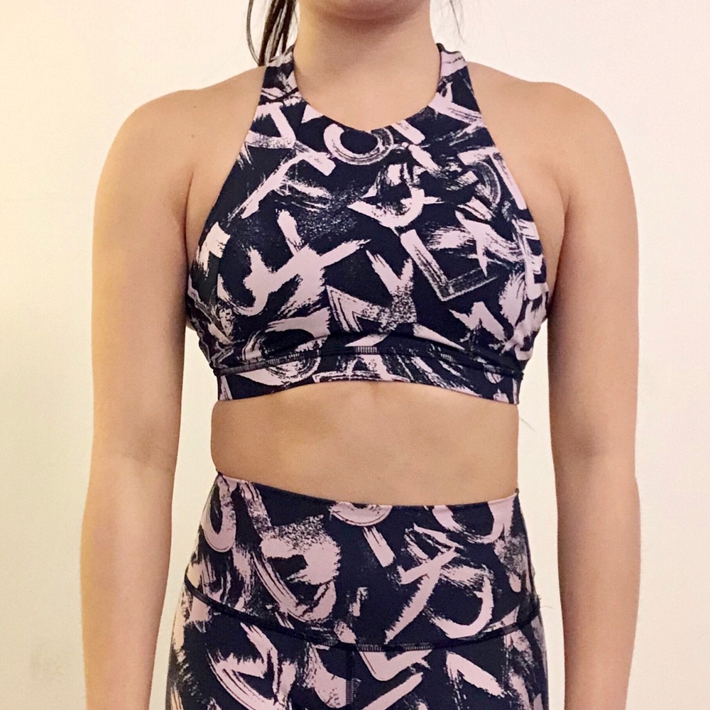 Lululemon High Neck Free to Be Wild Sports Bra